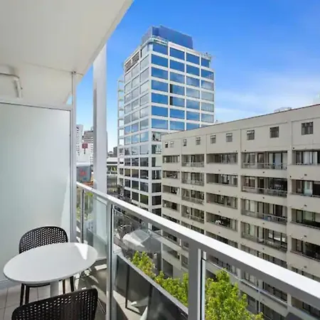 Stylish Central City 1-Bedroom With Patio